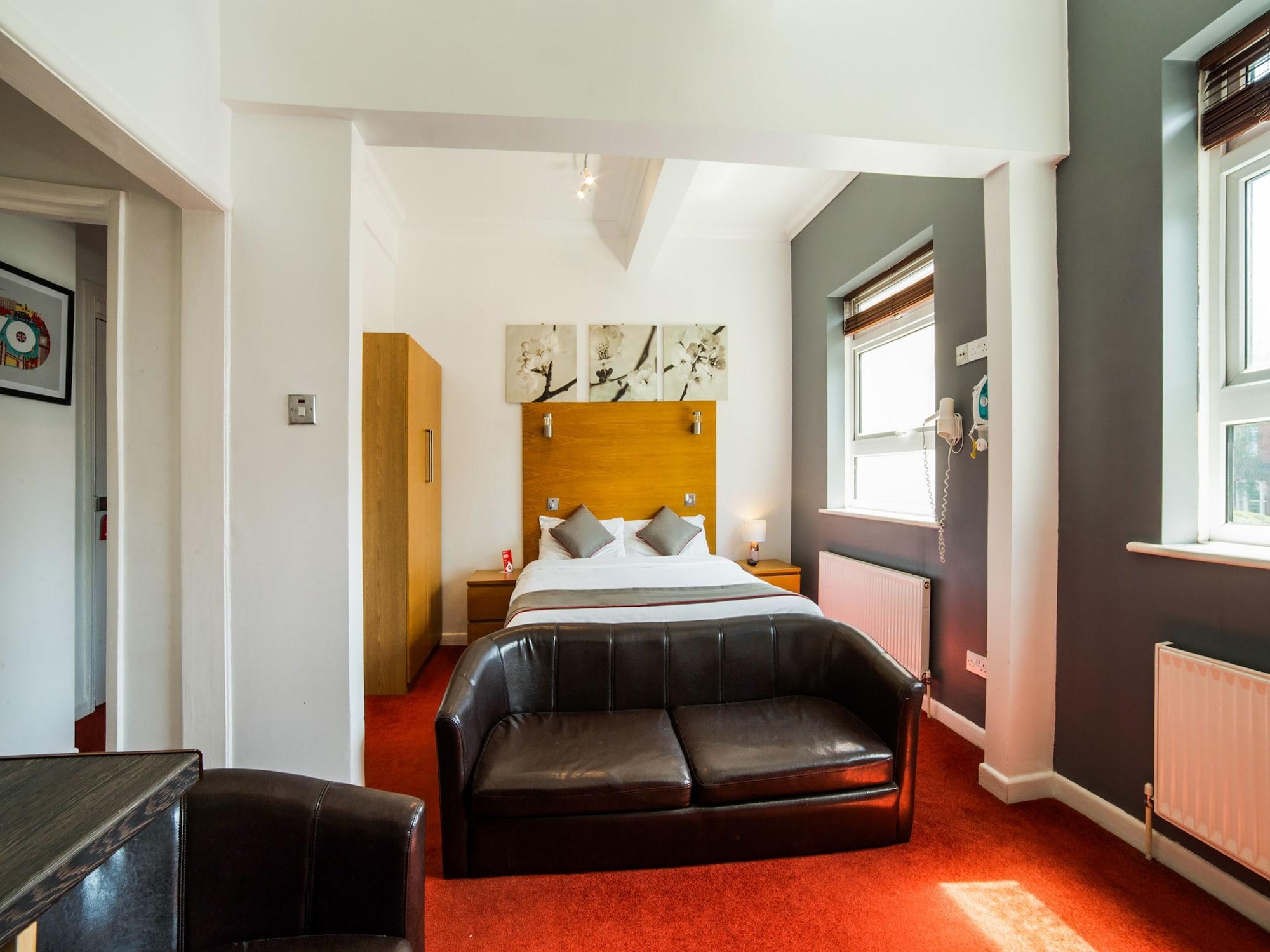 Oyo Kingsley Hotel Борнмут Экстерьер фото
