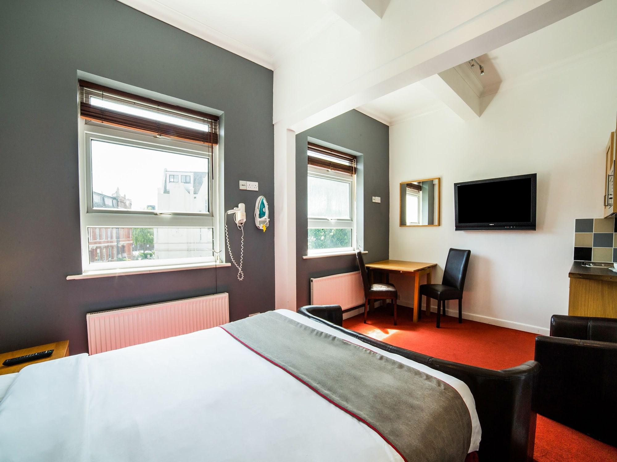 Oyo Kingsley Hotel Борнмут Экстерьер фото