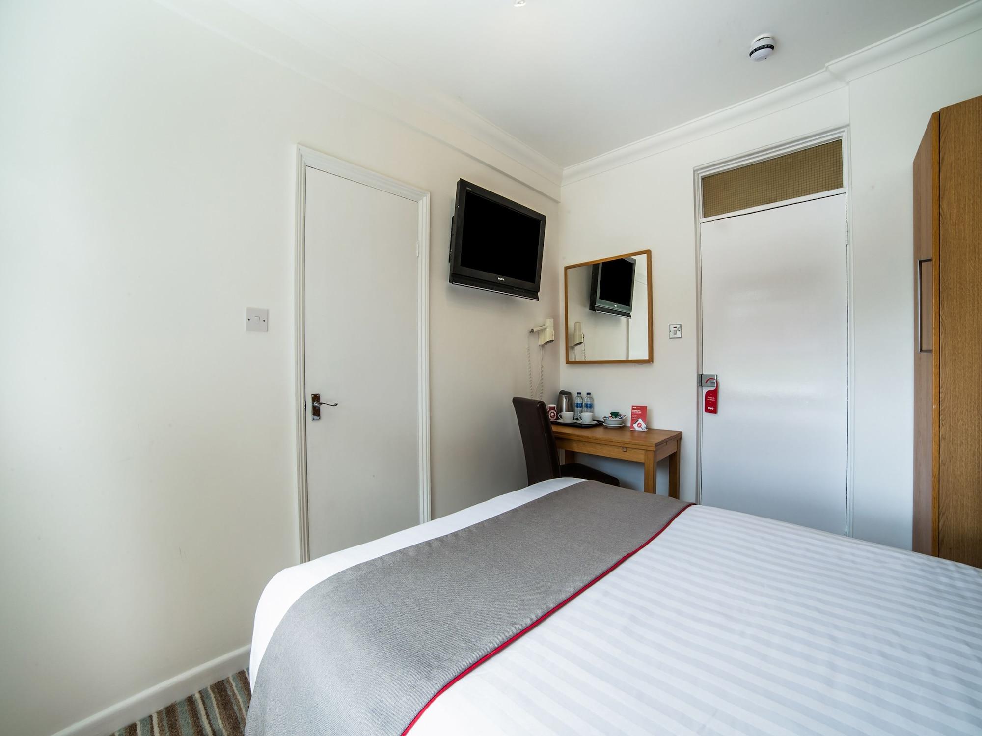 Oyo Kingsley Hotel Борнмут Экстерьер фото